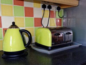 Kitchen Toaster Kettle Home  - 27707 / Pixabay