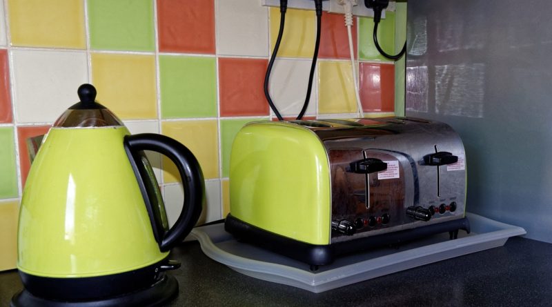 Kitchen Toaster Kettle Home  - 27707 / Pixabay