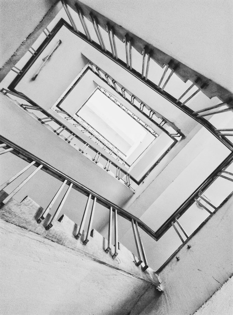 Stairs Stairway Railings  - skinzamamuddin / Pixabay