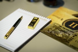Gold Is Money Gold Bars Gold Golden  - hamiltonleen / Pixabay
