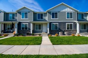 Real Estate Home House Home Decor  - GetLostMIke / Pixabay