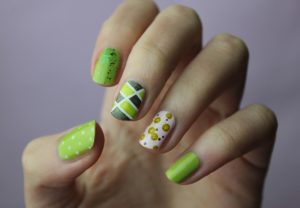 Nail Art Manicure Nails Nail Polish  - Mountainbeehive / Pixabay
