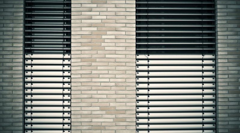Window Architecture Venetian Blinds  - 652234 / Pixabay